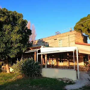  Alloggio per agriturismo Nonna Litta Italia